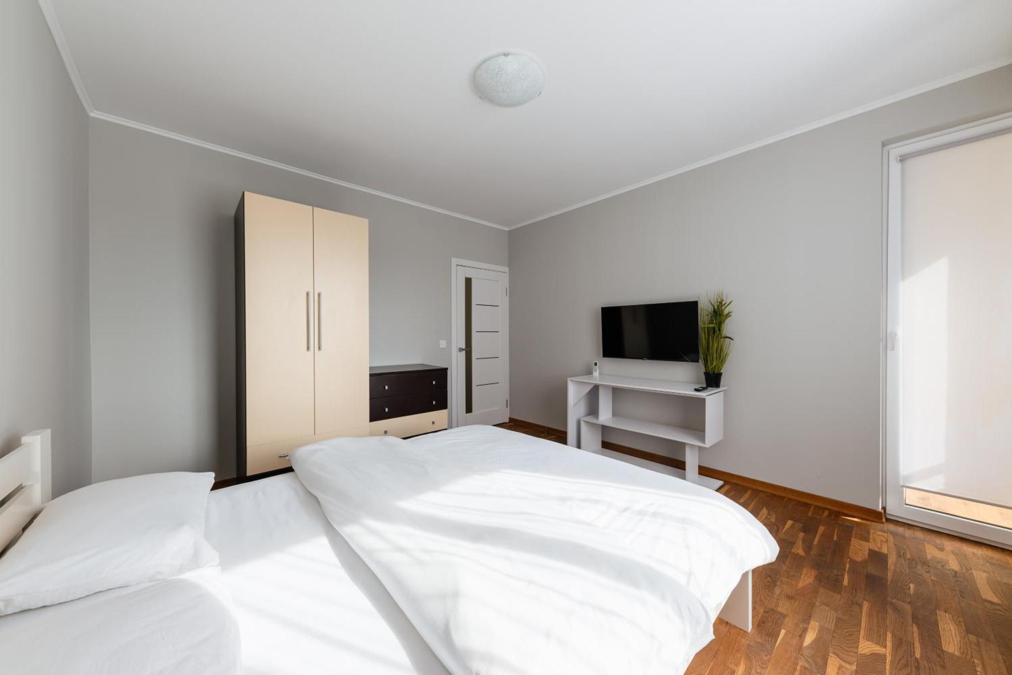 Luxury Apartments “Bozdosh” ウージュホロド エクステリア 写真