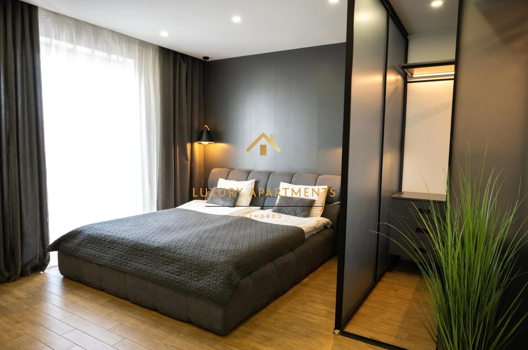Luxury Apartments “Bozdosh” ウージュホロド エクステリア 写真